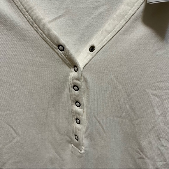 Abercrombie & Fitch Button Henley Size Small NWOT (Soft Collection) - Picture 4 of 5